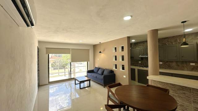 Departamento amueblado, recién remodelado, a 2 calles de prolongación Montejo.