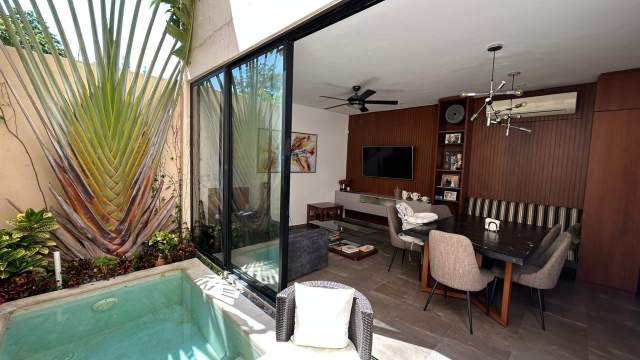 Townhouse de 4 recámaras, SIN MUEBLES, con piscina, cerca de San Angelo.