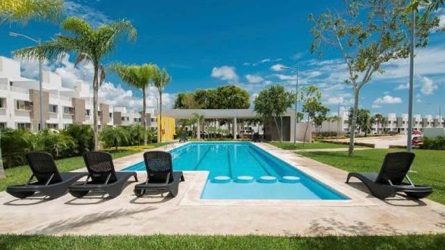 Casa de 3 recámaras, en Jardines del Sur 6, con amenidades.