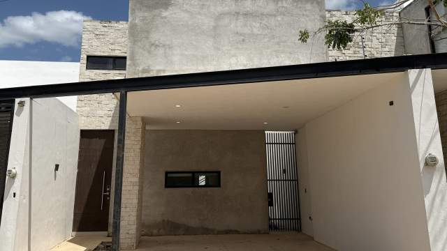 Townhouse semi-amueblado, con piscina, cerca de la Universidad Modelo.