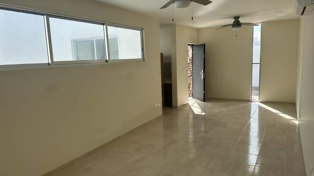 Departamento de 2 recámaras, equipado, en Campocielo.