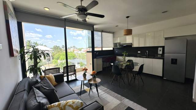 Departamento amueblado, de 1 recámara, 1.5 baños, en Northown.