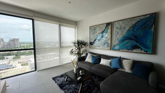 Departamento amueblado, en condominio con piscina y elevador.
