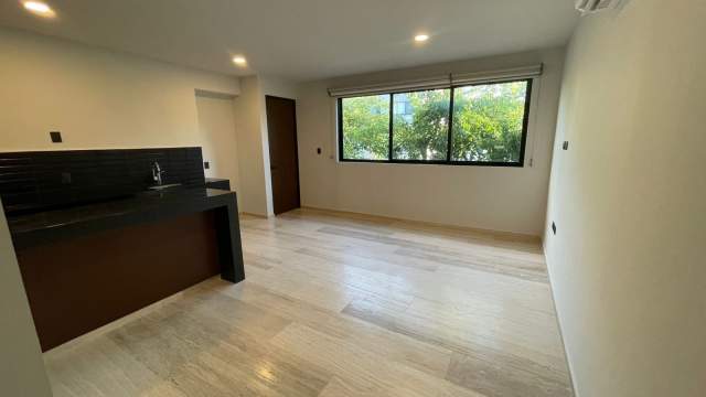 Departamento de 1 recámara, sin amueblar, en privada con amenidades.