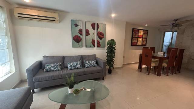Departamento de 2 recámaras, amueblado, dentro de periférico.