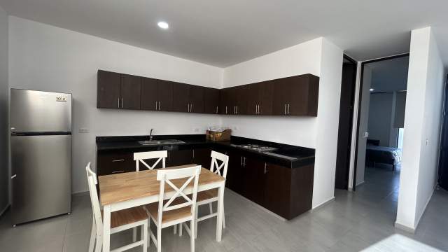 Departamento de 1 recámara, amueblado, en Temozon, con amenidades.