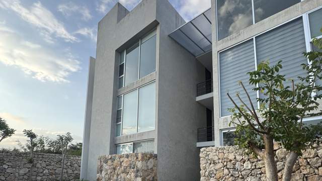 Departamento de entrega, inmediata en privada.