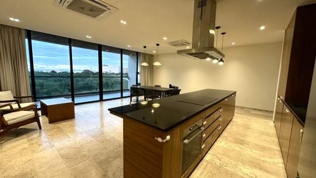 Departamento de 3 recámaras + cuarto de servicio, en condominio Norte 21.