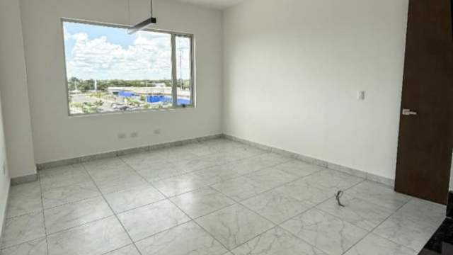 Consultorio médico en Hospital Amerimed, Mérida, de 37m2.