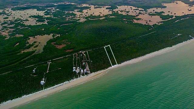 Terreno frente al mar en Sisal, Oportunidad de inversión para desarrollo de usos mixtos.