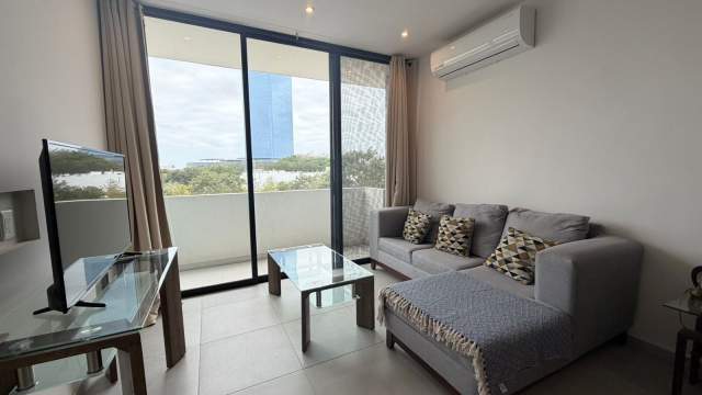 Departamento amueblado, de 2 recámaras, en Mirari, con elevador.