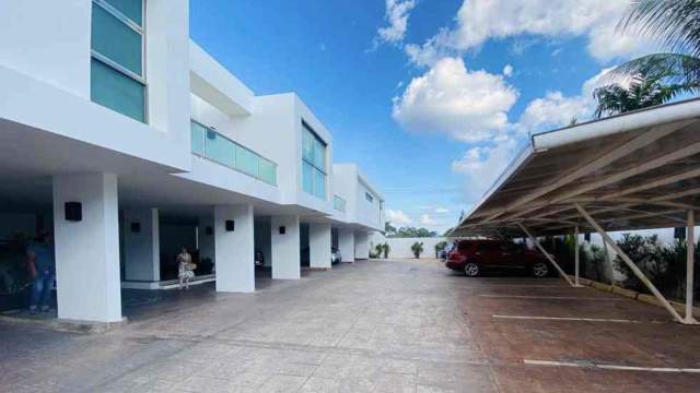 Departamento amueblado, de 2 recámaras, en Montebello 25.