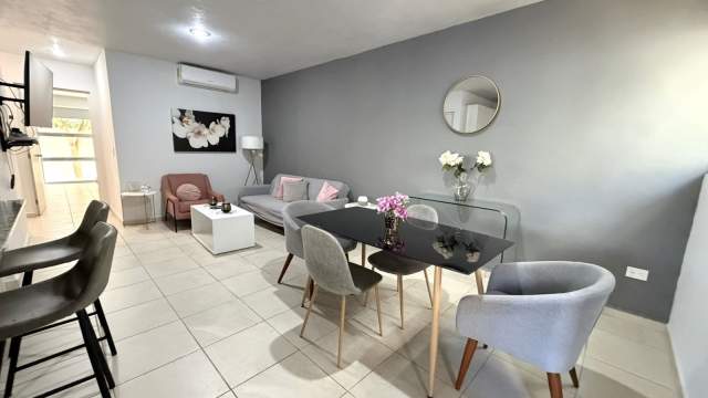 Departamento en PLANTA BAJA, de 2 recámaras, 2.5 baños, en privada.