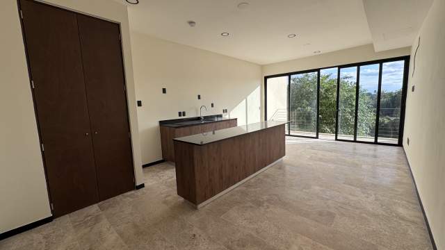 Departamento de 1 recámara, equipado, en complejo nuevo con amenidades.