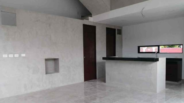 ¡Townhouse en renta con alberca! en zona norte dentro de periférico.