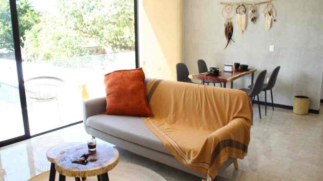 Exclusivo departamento amueblado, dentro de privada con amenidades.