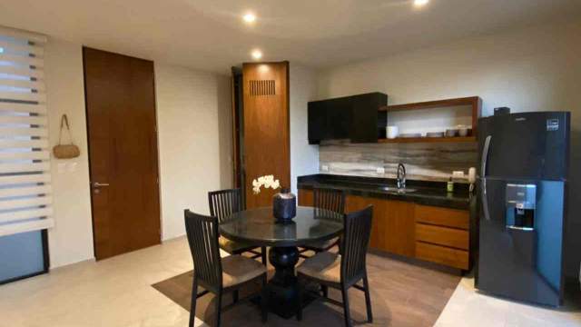 Hermoso departamento inteligente, amueblado, de 1 recámara, en exclusivo condominio.