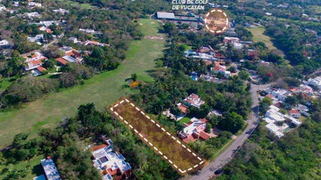 Lote residencial ubicado en una de las zonas más exclusivas de la ciudad.