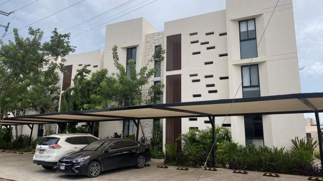 Departamento de 2 habitaciones, con piscina, en planta baja.