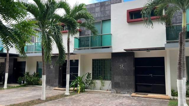 Townhouse equipado, listo para habitar, dentro de privada en Benito Juárez Norte