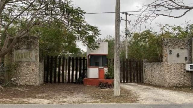 Terreno en la carretera Conkal-Chablekal km 1.5 (sin régimen de condominio)