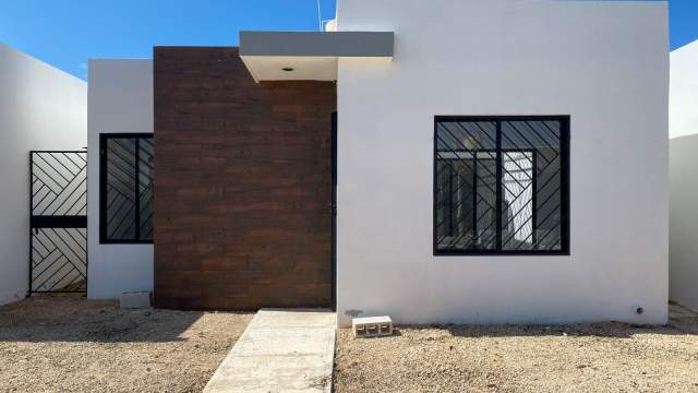 Casa de 2 habitaciones, en Piedra Norte Caucel.