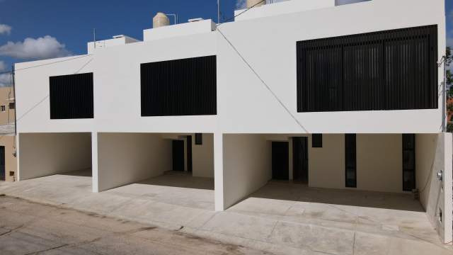 ¡Casas en venta!  de 4 habitaciones y roof top, en Montes de Ame.