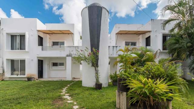 Departamento sin muebles, para uso residencial u oficina, a media cuadra de la García Lavín.