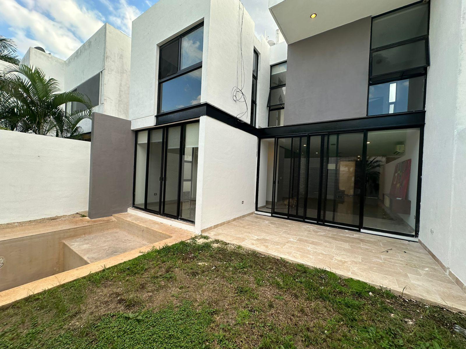 Casa de 4 recámaras en residencial Arborettos.