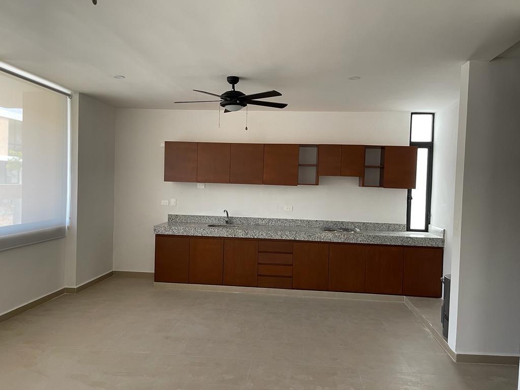 Departamento de 2 recámaras, sin amueblar, dentro de periférico, con amenidades.