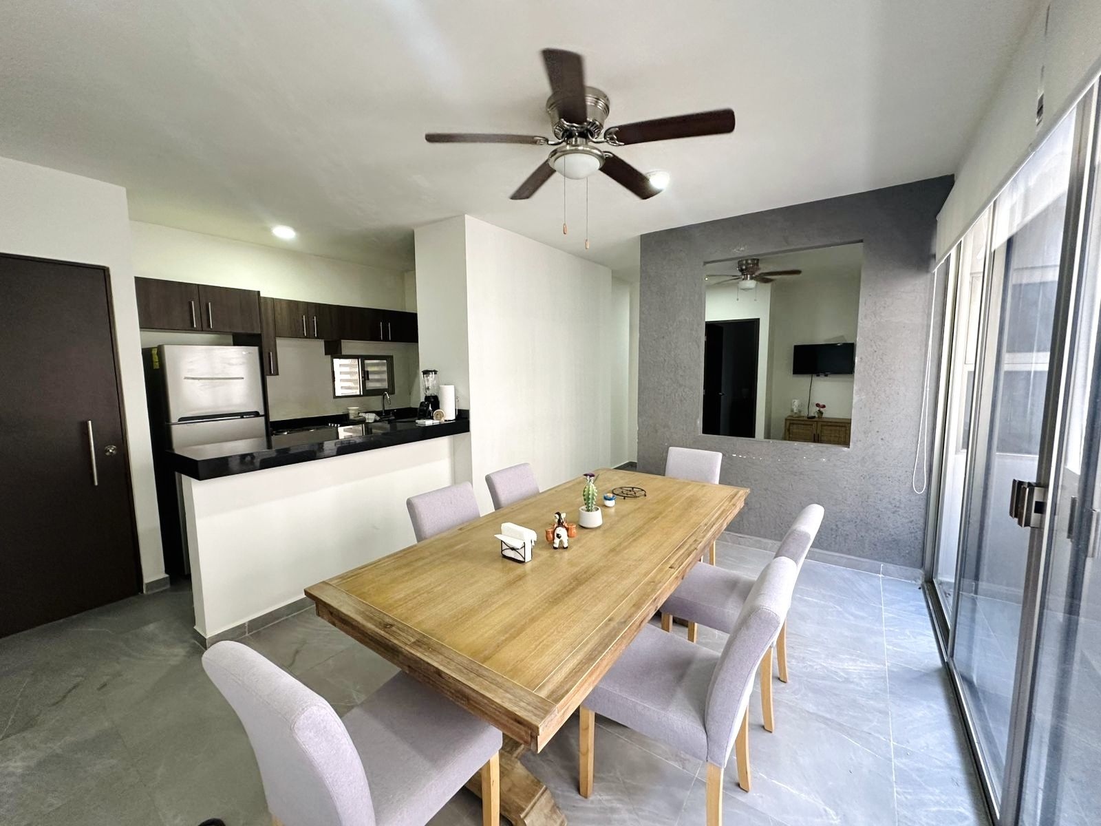 Departamento amueblado, en Utara towers.