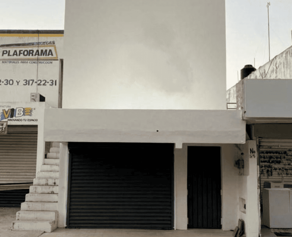 Se renta local comercial de 70 m2, en Av. Aleman.