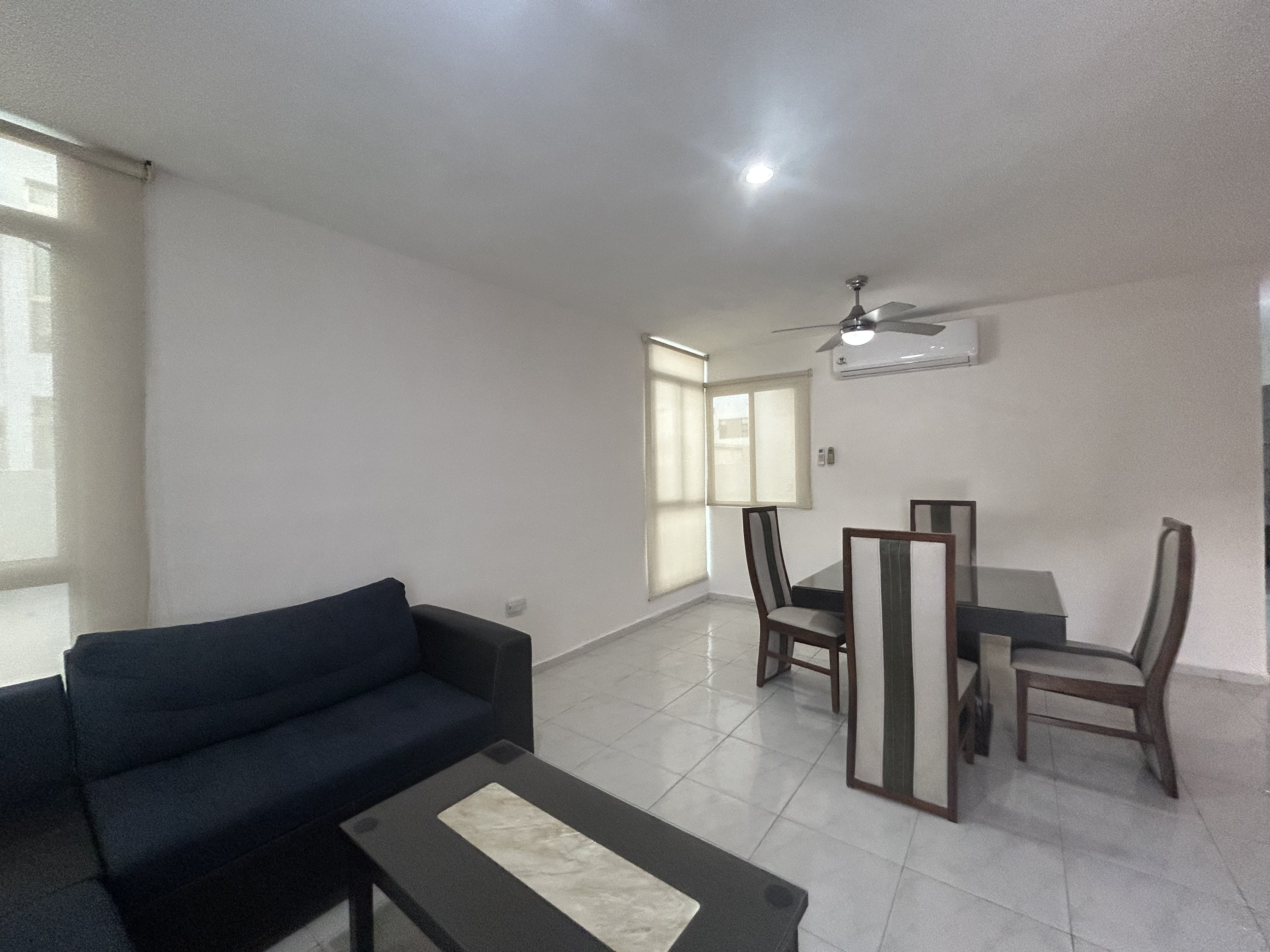 Departamento de 2 recámaras, amueblado, dentro de periférico.