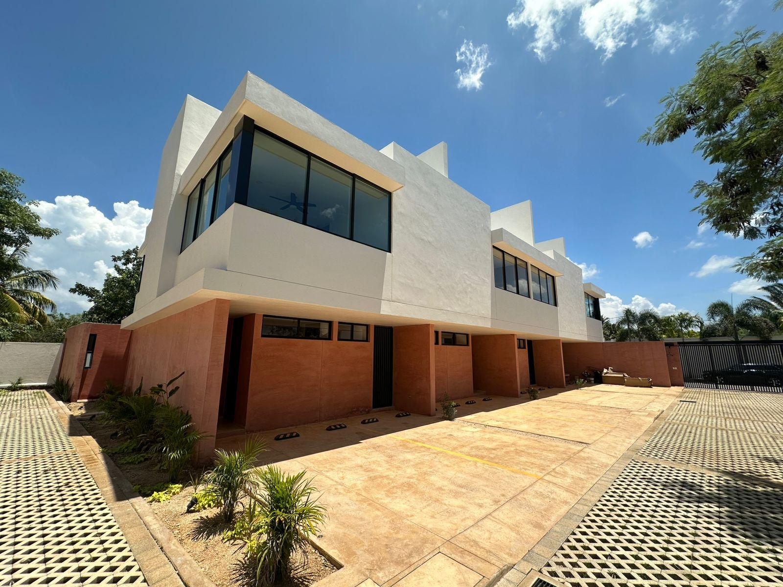 Estrena Townhouse equipado, con jardín, rooftop y cuarto de servicio, dentro de privada.