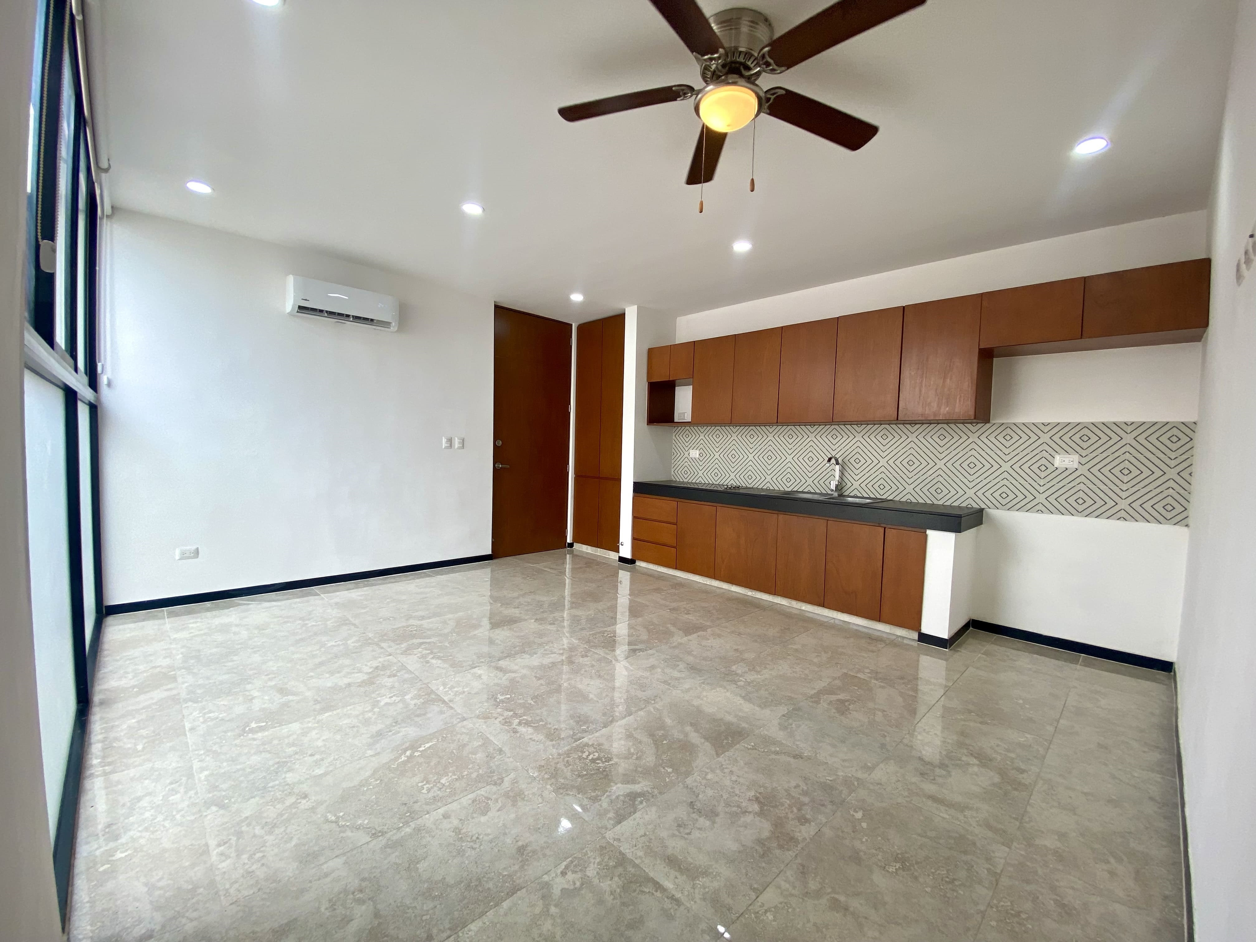 Departamento de 1 recámara, en Temozón Norte.