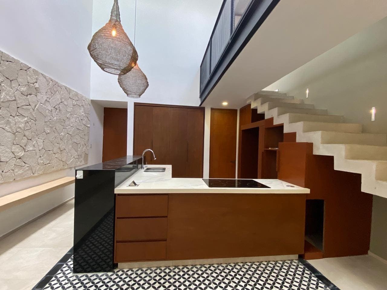 Townhouse de 2 habitaciones, rooftop, piscina y PANELES SOLARES.