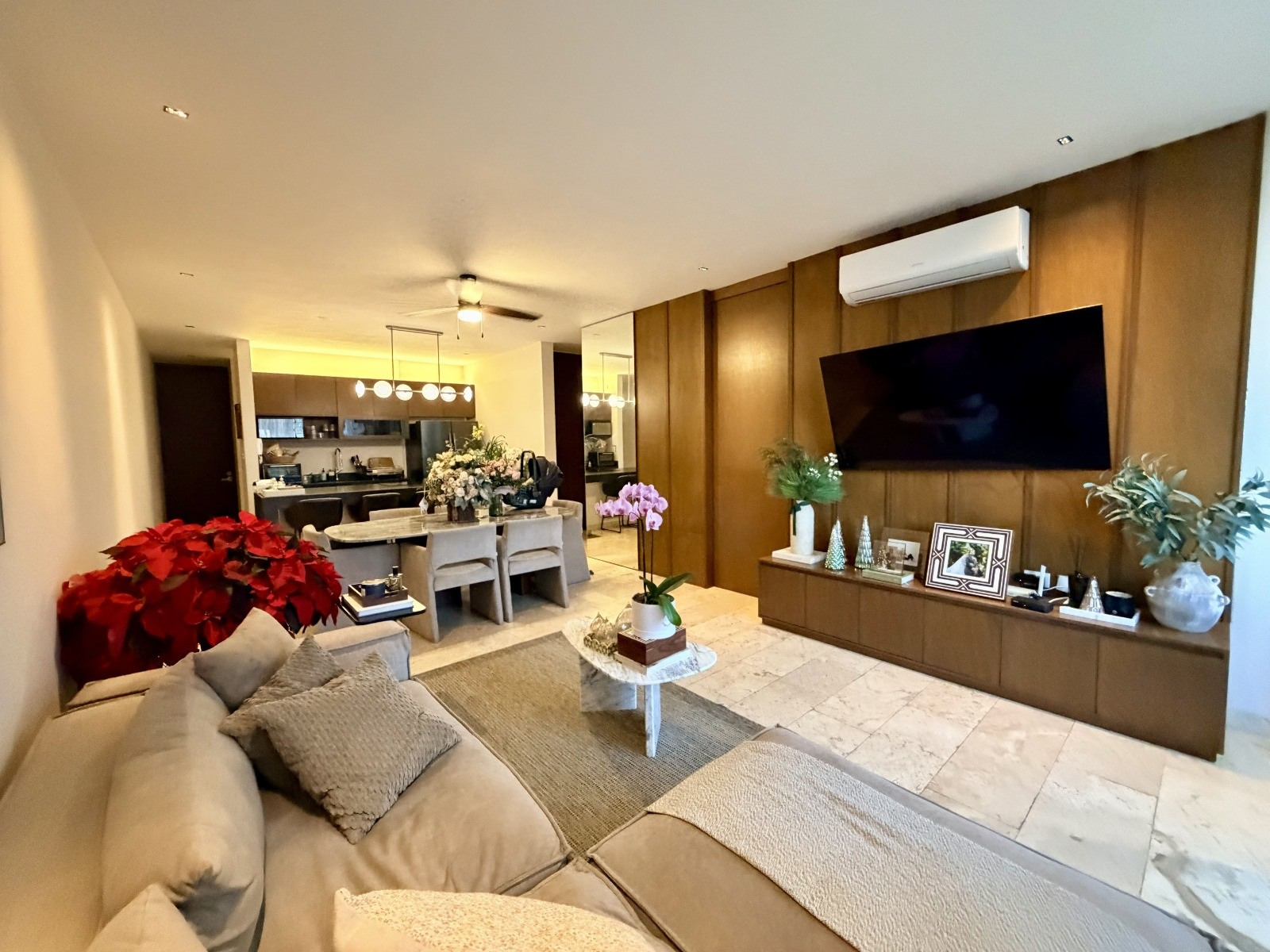 Departamento amueblado, con roof top privado.