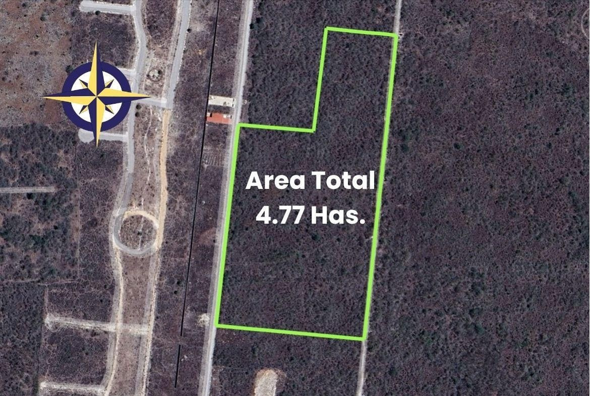 Terreno de 4.77 hectáreas en venta, en Conkal.