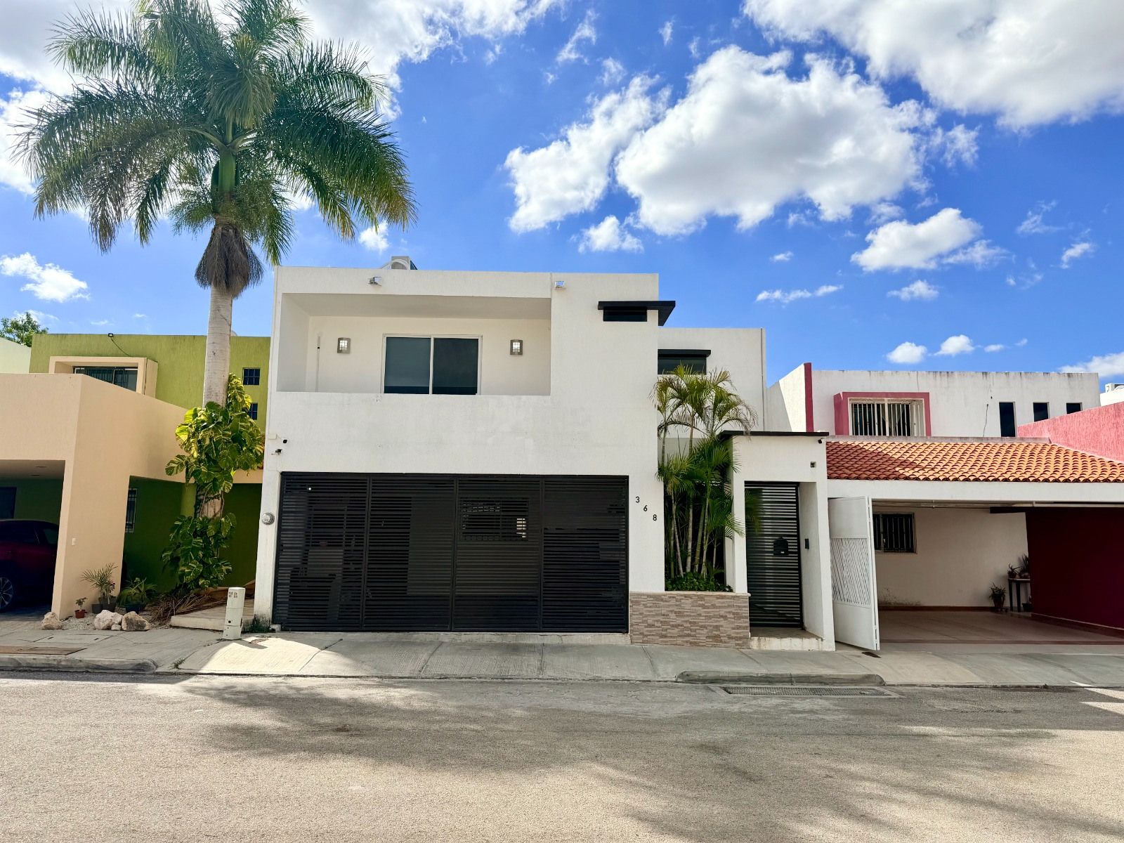 Casa de 3 recámaras, equipada y con alberca, en Xcumpich.