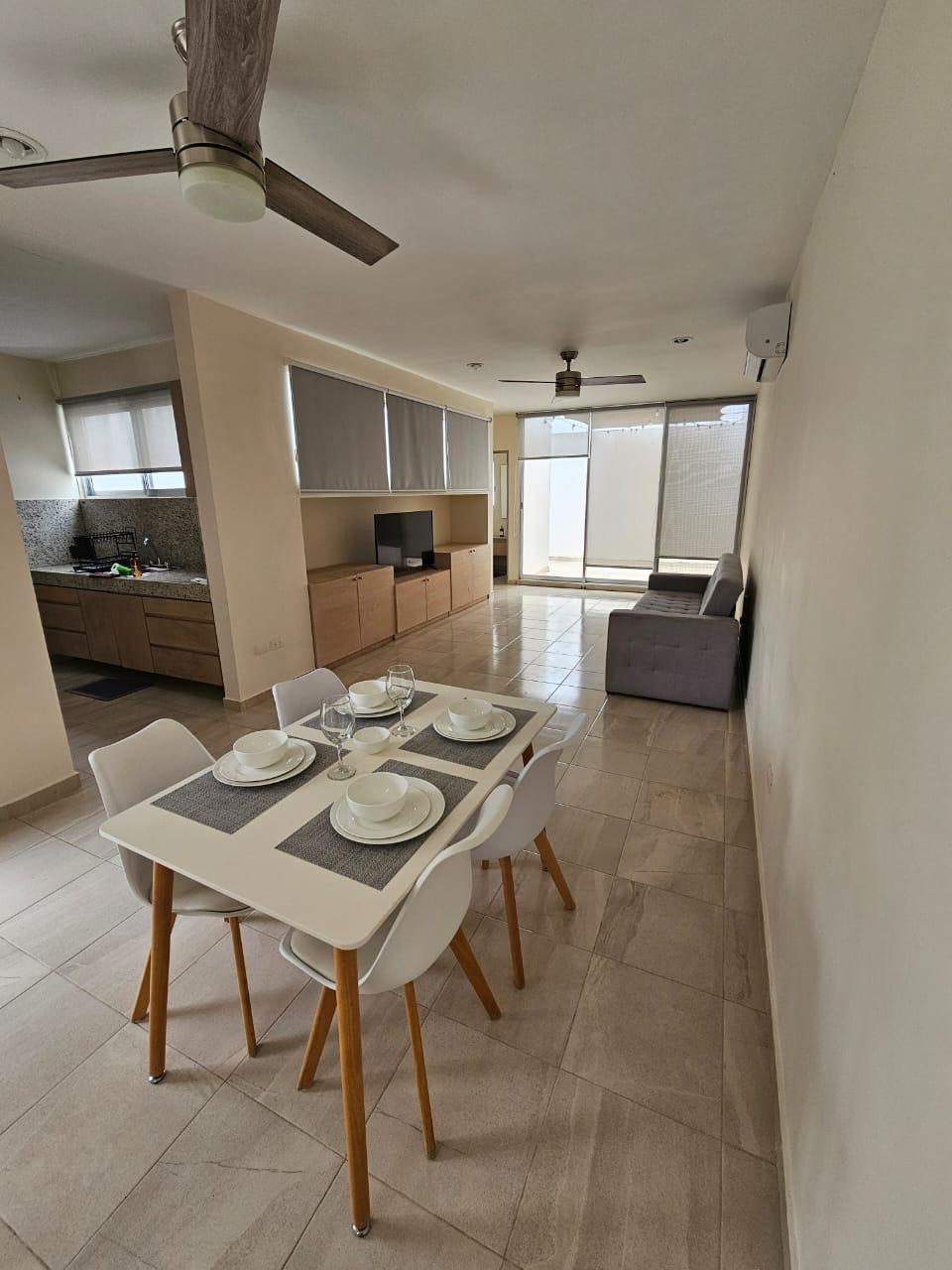 Departamento de 1 recámara, amueblado, en zona norte.