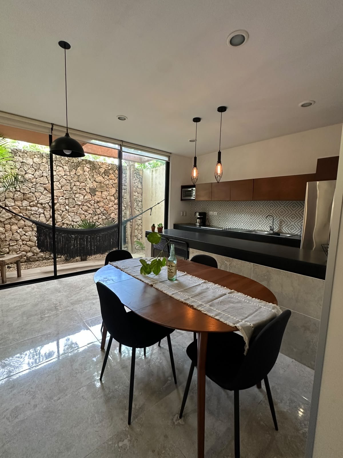 Departamento de 2 recámaras, amueblado, en PLANTA BAJA, con amenidades, en Temozón.