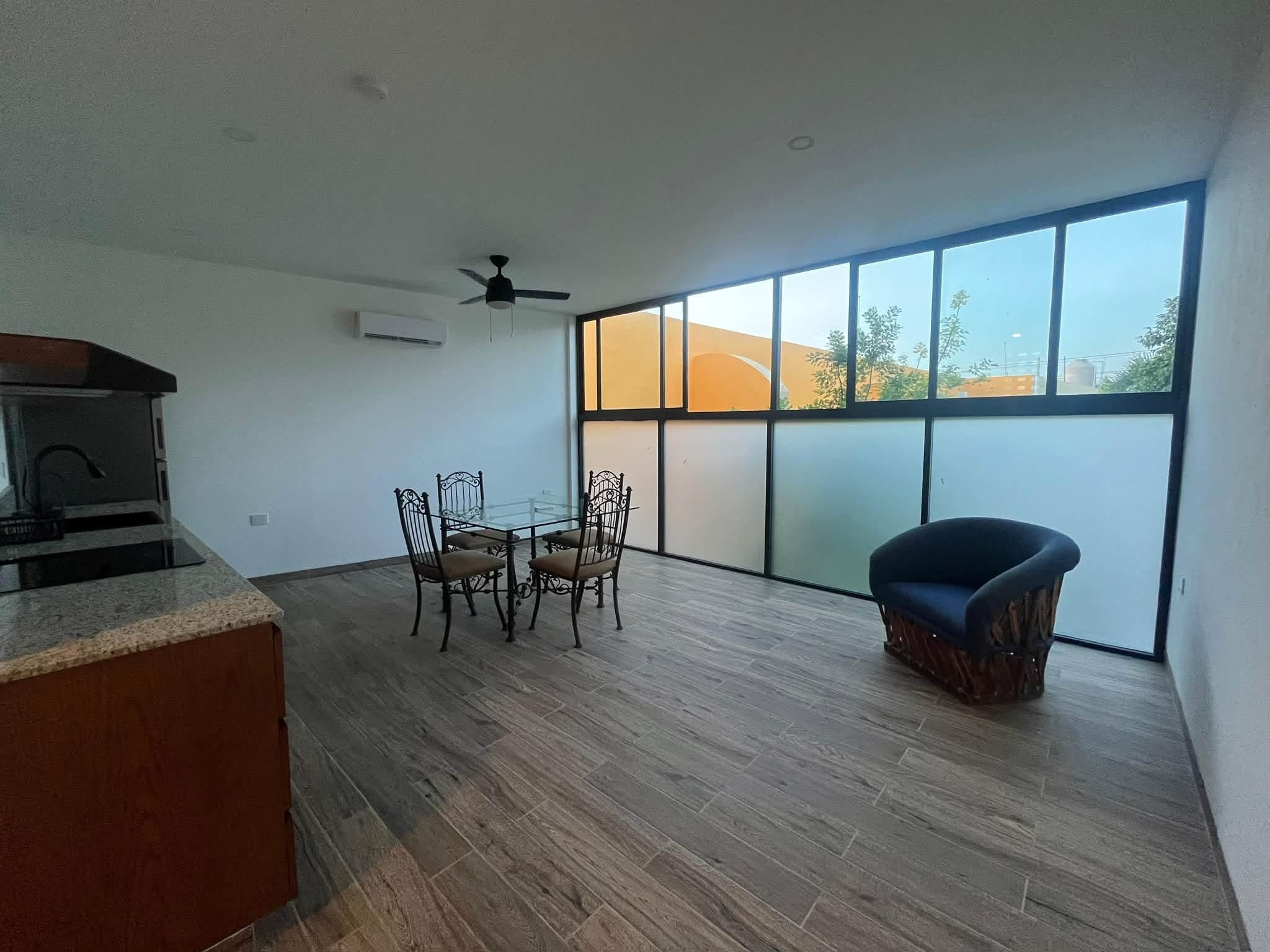 Departamento de 1 recámara, amueblado, cerca de Altabrisa.