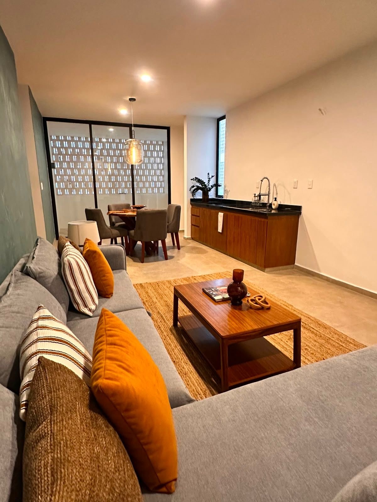 Departamento de 2 recámaras, amueblado, en Temozón.