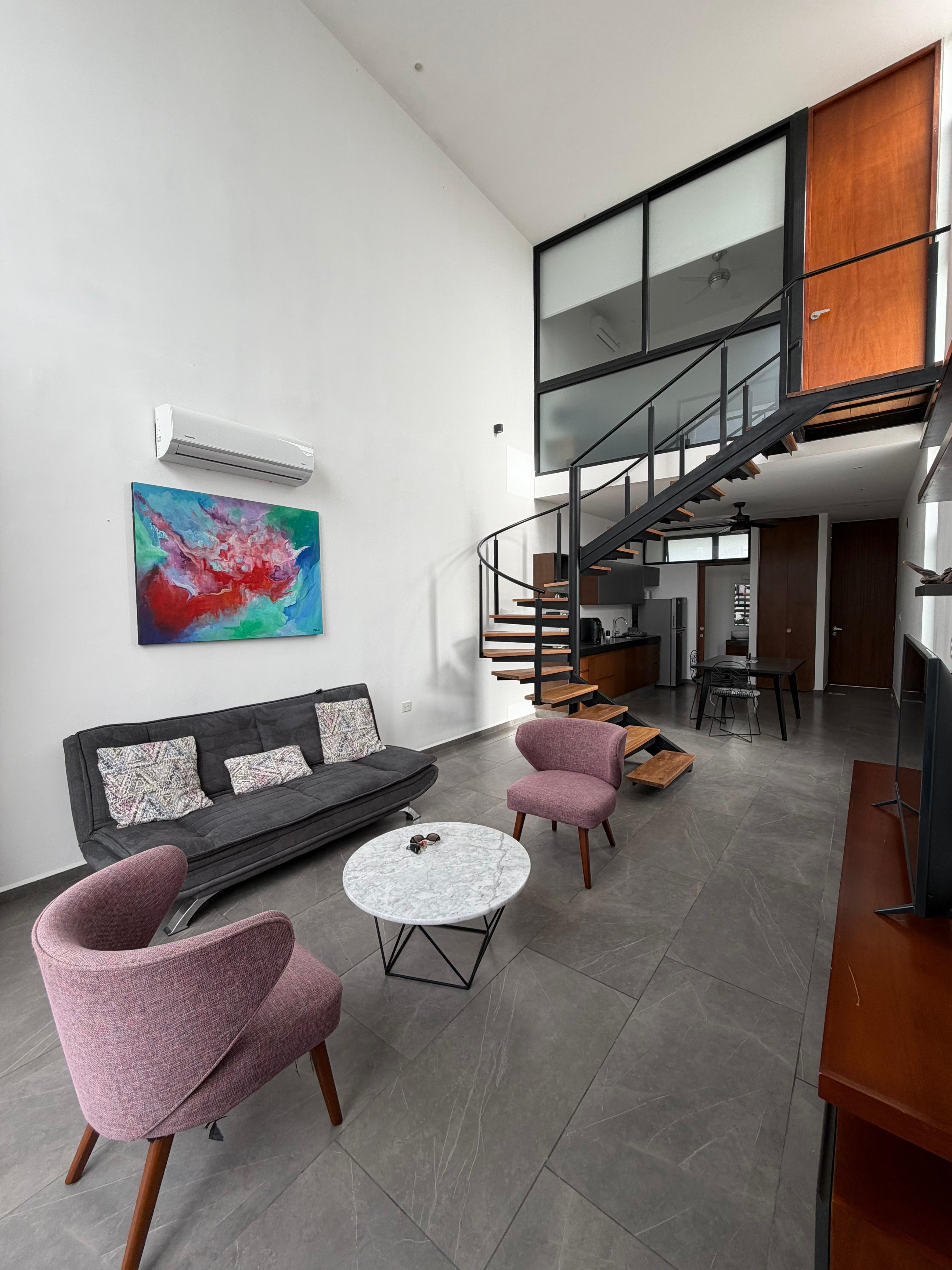 Loft de 1 recámara, amueblado, en Arcadia con amenidades.