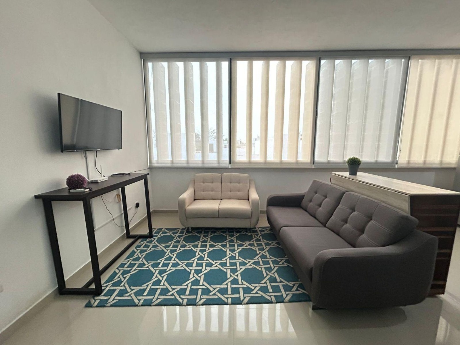 Moderno Loft amueblado, en Montebello, cerca de Plaza Altabrisa.