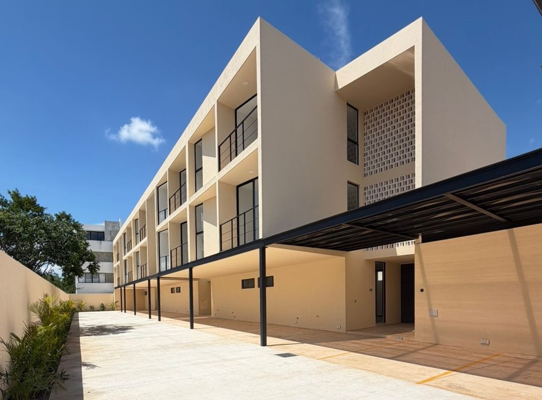 Departamento en Temozón Norte, de 2 recámaras, en privada.
