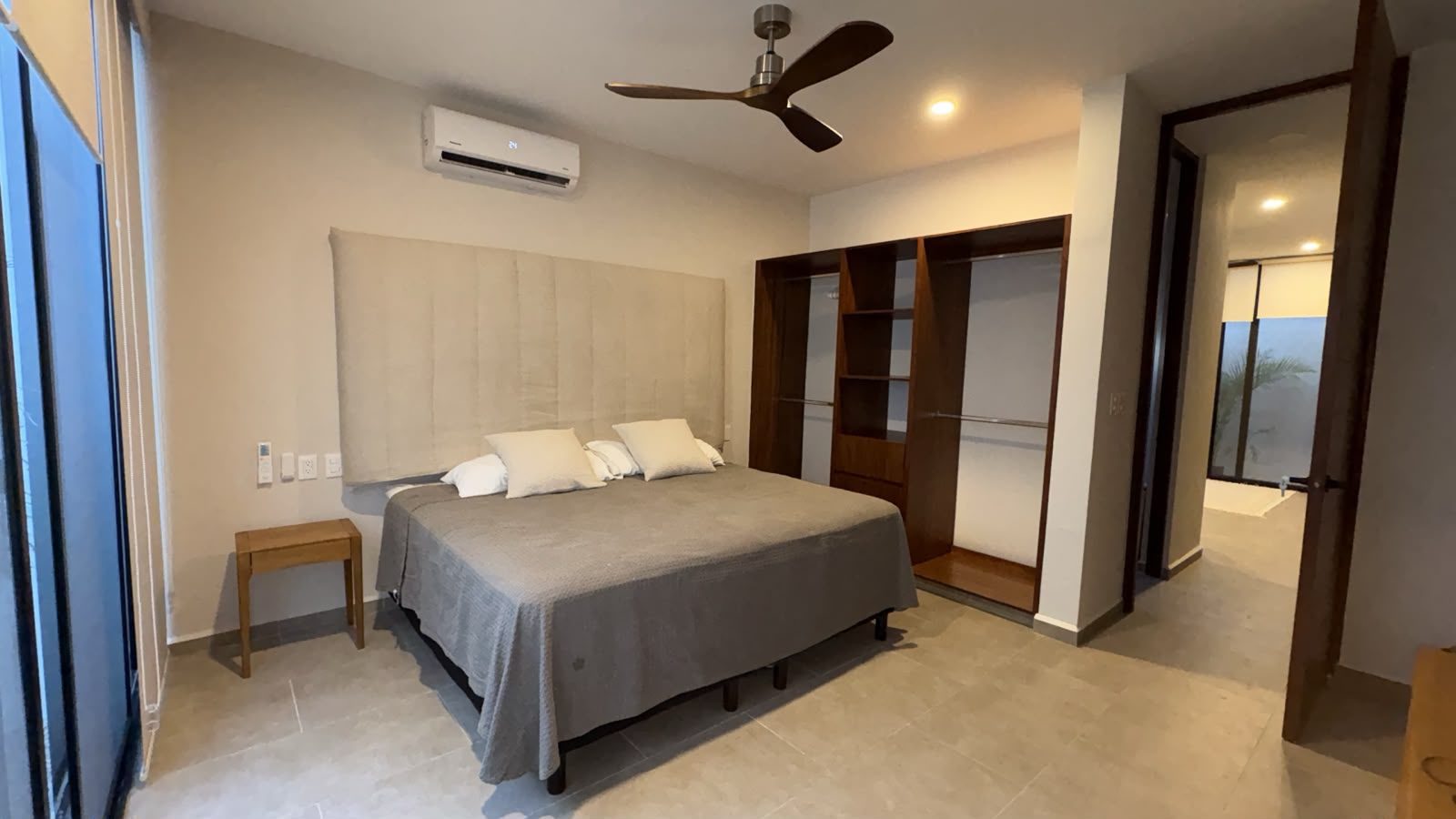 Departamento amueblado, de 1 recámara, en planta baja, en Temozón Norte.