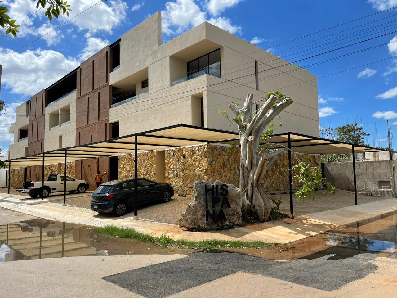 Departamento de 2 recámaras, sin amueblar, en Panta Baja, en Montebello, con amenidades.