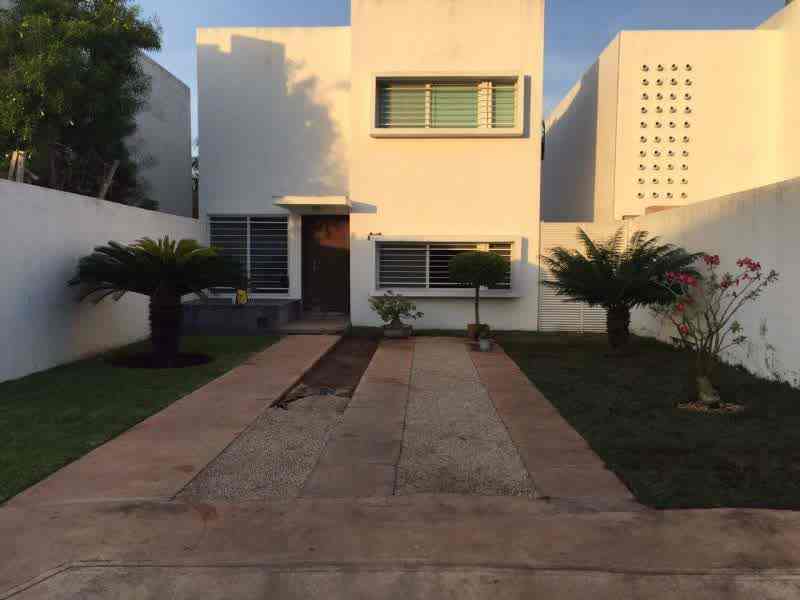 Casa en Gran Santa Fe