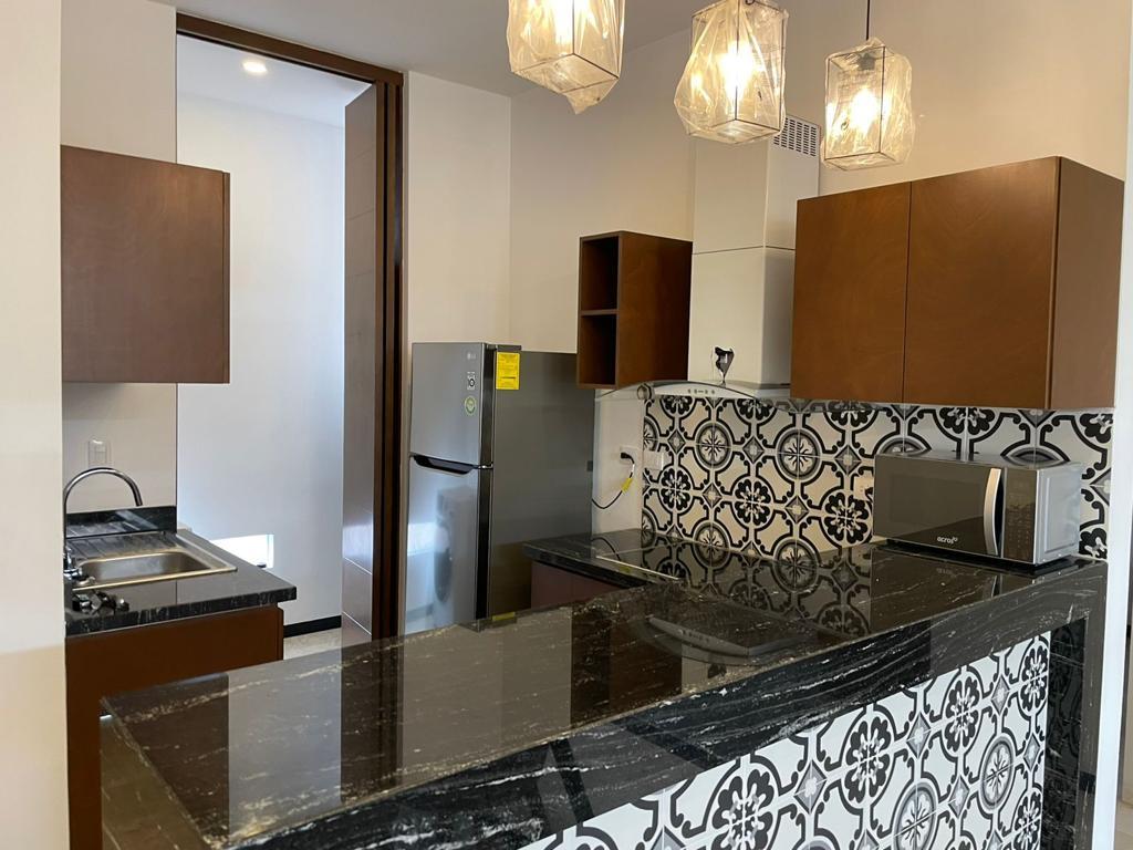 Departamento de 2 recámaras, amueblado, en Pasadena; a pocos minutos del centro comercial La Isla y periférico.